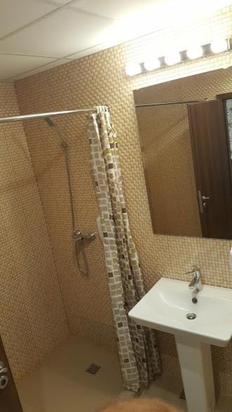 Hotel Viva Ploeszti Zewnętrze zdjęcie