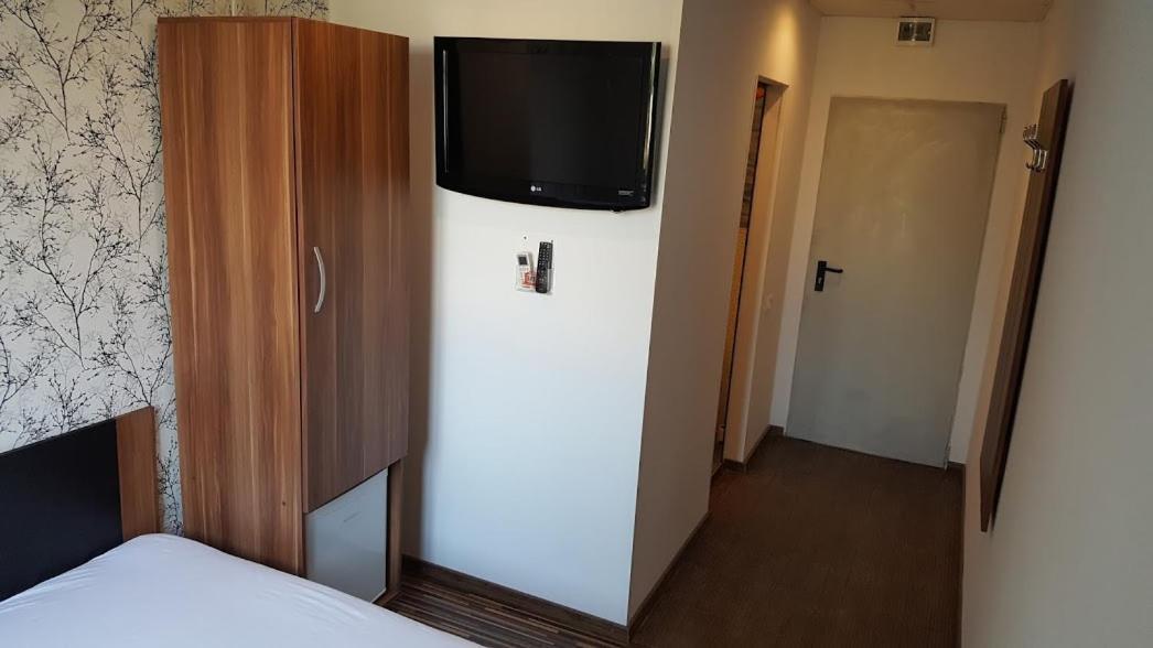 Hotel Viva Ploeszti Zewnętrze zdjęcie